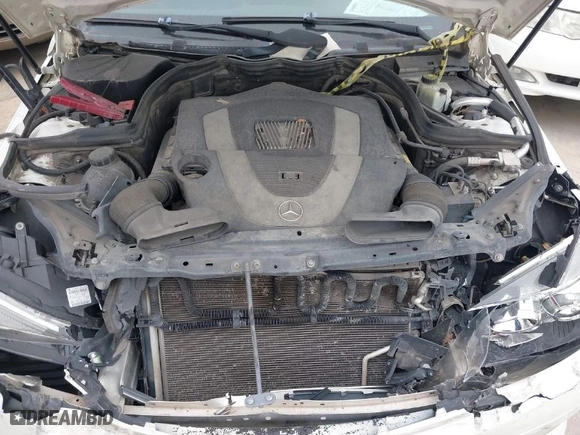 2011 Mercedes-Benz C-Class C 300 Sport with VIN WDDGF5EB1BR134640, listed as a IAAI auction lot 41035827 with 236,814 mi miles. Bid and sale history available at carsss.com. Image 10.