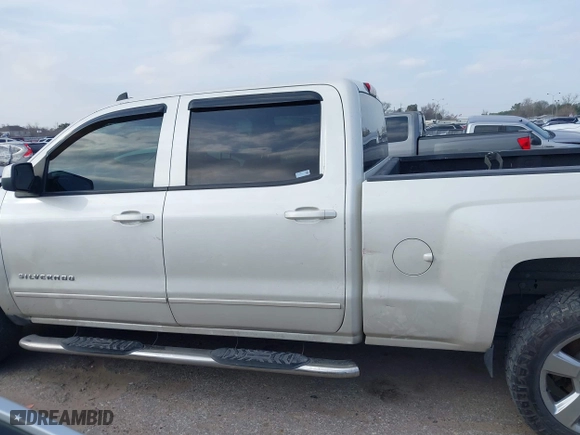 2015 Chevrolet Silverado 1500 LT with VIN 3GCPCREC5FG256216, listed as a IAAI auction lot 41598523 with 172,575 mi miles. Bid and sale history available at carsss.com. Image 14.