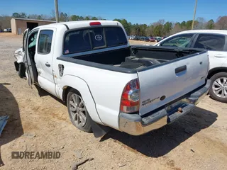 2013 Toyota Tacoma with VIN 5TFJX4CN5DX030249, listed as a IAAI auction lot 41810560 with 177,680 mi miles and . Bid and sale history available at DreamBid. Image 3.