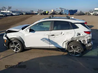 2020 Hyundai Kona Ultimate with VIN KM8K53A55LU556724, listed as a IAAI auction lot 41370388 with 23,651 mi miles. Bid and sale history available at carsss.com. Image 14.