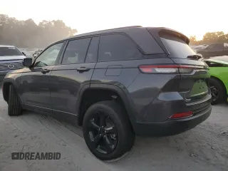 2023 Jeep Grand Cherokee Laredo с VIN 1C4RJGAG2PC662664, выставлен на аукционе Copart как лот 82878804 с пробегом 9 800 миль миль и Списание • Salvage title. История ставок и продаж доступна на DreamBid. Изображение 2.