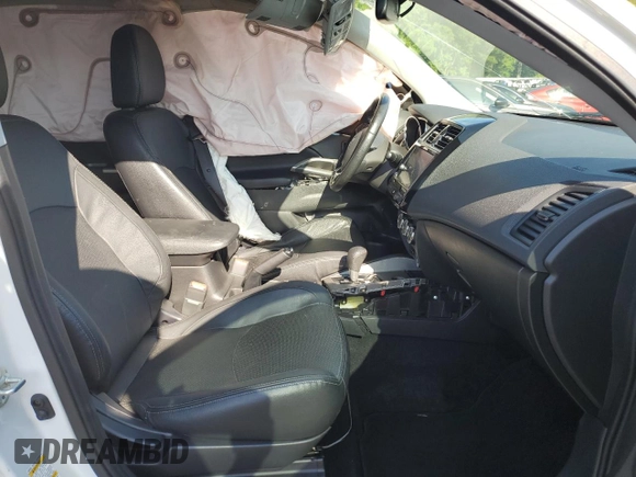 2018 Mitsubishi Outlander SEL with VIN JA4AR4AW0JU008351, listed as a Copart auction lot 61325615 with 59,613 mi miles and Salvage title. Bid and sale history available at DreamBid. Image 7.