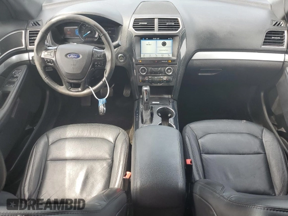 2017 Ford Explorer XLT with VIN 1FM5K8D88HGD74448, listed as a Copart auction lot 57061275 with 110,439 mi miles and Salvage title. Bid and sale history available at DreamBid. Image 8.