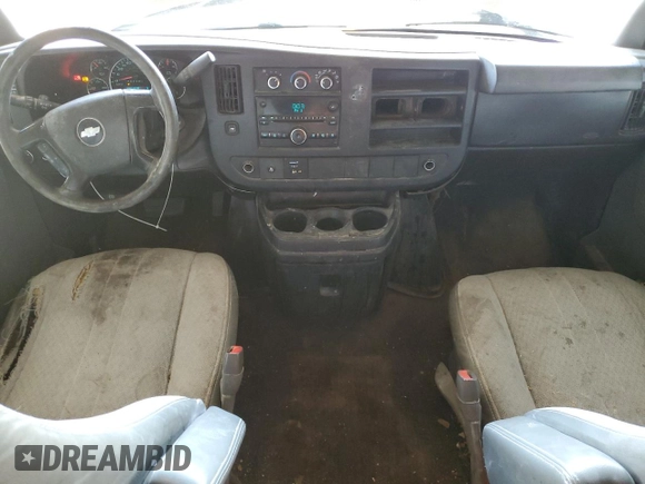 2010 Chevrolet Express Passenger LT с VIN 1GA2G1DG6A1103011, выставлен на аукционе Copart как лот 51946695 с пробегом 299 210 миль миль и Списание • Salvage title. История ставок и продаж доступна на DreamBid. Изображение 8.