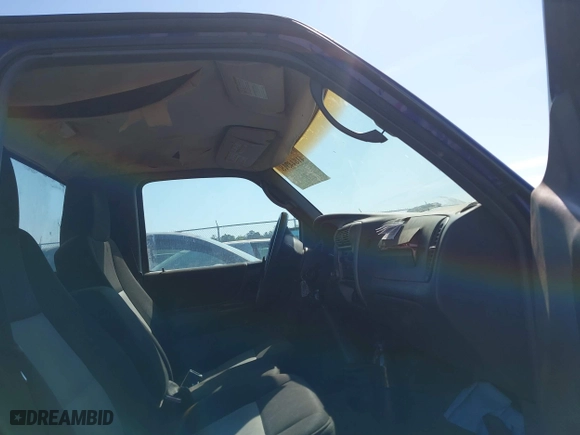 2004 Ford Ranger XL with VIN 1FTYR10D64PB24692, listed as a IAAI auction lot 41844318 with 169,373 mi miles. Bid and sale history available at carsss.com. Image 5.