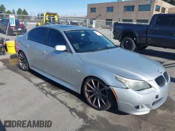 2008 BMW 5 Series 550i with VIN WBANW53538CT52019, listed as a IAAI auction lot 41550107 with 192,163 mi miles. Bid and sale history available at carsss.com. Image 6.