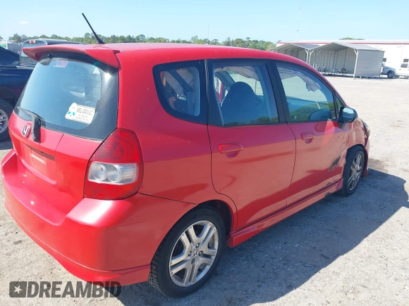 2007 Honda Fit Sport with VIN JHMGD38657S014356, listed as a IAAI auction lot 41942268 with 198,852 mi miles. Bid and sale history available at carsss.com. Image 4.