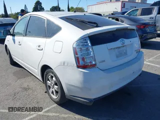 2006 Toyota Prius with VIN JTDKB20U763186404, listed as a IAAI auction lot 41829815 with Not Provided miles. Bid and sale history available at carsss.com. Image 3.
