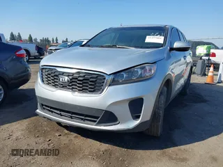 2020 Kia Sorento LX V6 with VIN 5XYPG4A50LG628036, listed as a IAAI auction lot 41457081 with Not Provided miles. Bid and sale history available at carsss.com. Image 17.