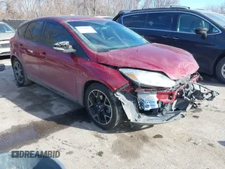2013 Ford Focus SE with VIN 1FADP3K2XDL263619, listed as a IAAI auction lot 41444407 with 133,733 mi miles. Bid and sale history available at carsss.com. Image 1.