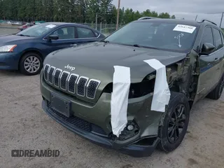 2019 Jeep Cherokee Latitude Plus z VIN 1C4PJMLB2KD191884, wystawiony jako IAAI lot #42647360 z przebiegiem 148 680 mil mil oraz . Historia ofert i sprzedaży dostępna na DreamBid. Obrazek 22.