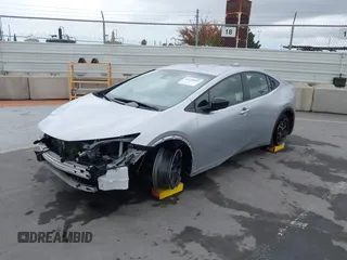 2024 Toyota Prius LE z VIN JTDACAAU2R3019020, wystawiony jako IAAI lot #42128983 z przebiegiem 42 049 mil mil oraz . Historia ofert i sprzedaży dostępna na DreamBid. Obrazek 19.