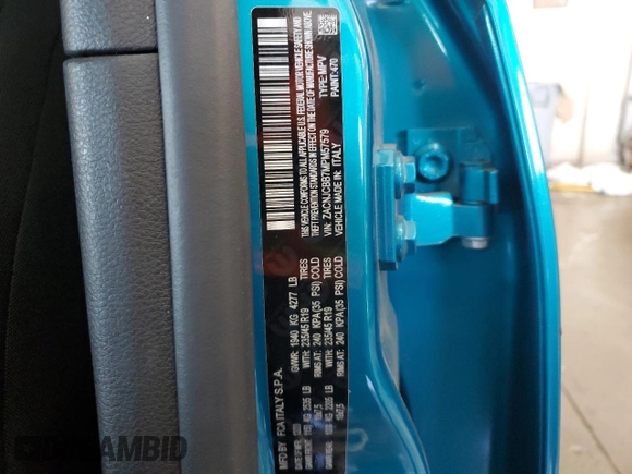 2021 Jeep Renegade Latitude z VIN ZACNJCBB7MPM57579, wystawiony jako Copart lot #59979555 z przebiegiem 49 272 mil mil oraz Szkoda całkowita • Salvage title. Historia ofert i sprzedaży dostępna na DreamBid. Obrazek 13.
