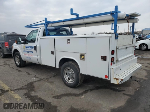 2015 Ford F-350 z VIN 1FDRF3E64FEB37731, wystawiony jako Copart lot #88112315 z przebiegiem 82 988 mil mil oraz Szkoda całkowita • Salvage title. Historia ofert i sprzedaży dostępna na DreamBid. Obrazek 2.