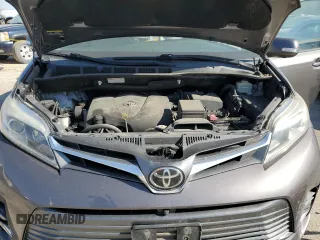 2018 Toyota Sienna XLE Auto Access Seat with VIN 5TDYZ3DC2JS930768, listed as a Copart auction lot 52964115 with 121,191 mi miles and Salvage Title. Bid and sale history available at DreamBid. Image 12.