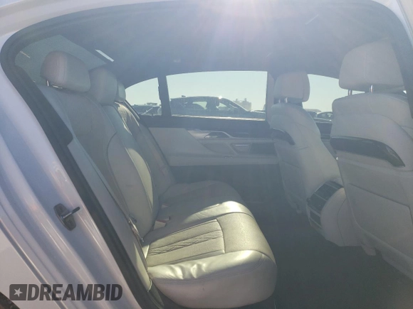 2017 BMW 7 Series 750i with VIN WBA7F0C52HGM21383, listed as a Copart auction lot 85540974 with 151,708 mi miles and Salvage title. Bid and sale history available at DreamBid. Image 10.