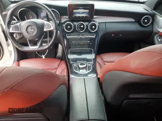 2018 Mercedes-Benz C 300 z VIN 55SWF4JB6JU260145, wystawiony jako Copart lot #48484165 z przebiegiem 44 144 mil mil oraz Szkoda całkowita • Salvage title. Historia ofert i sprzedaży dostępna na DreamBid. Obrazek 8.