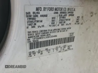 2003 Ford F-250 XL с VIN 1FTNW21L33EC23486, выставлен на аукционе Copart как лот 48821505 с пробегом 245 794 миль миль и Списание • Salvage title. История ставок и продаж доступна на DreamBid. Изображение 14.