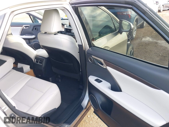 2022 Lexus RX with VIN 2T2HZMAA8NC232720, listed as a IAAI auction lot 41133110 with 33,282 mi miles. Bid and sale history available at carsss.com. Image 8.
