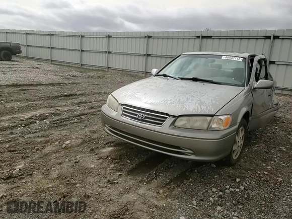 2000 Toyota Camry CE with VIN JT2BG22K6Y0471945, listed as a Copart auction lot 48932715 with Not Provided miles and Salvage Title. Bid and sale history available at DreamBid. Image 11.