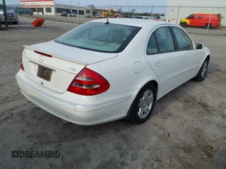 2006 Mercedes-Benz E 320 CDI with VIN WDBUF26J36A953184, listed as a IAAI auction lot 41520084 with 294,843 mi miles and . Bid and sale history available at DreamBid. Image 4.