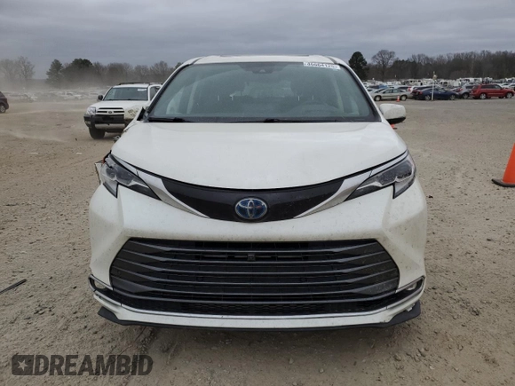 2021 Toyota Sienna Limited with VIN 5TDESKFC0MS033709, listed as a Copart auction lot 46664125 with 92,819 mi miles and Salvage Title. Bid and sale history available at DreamBid. Image 5.