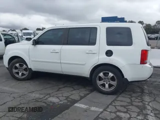 2014 Honda Pilot EX-L with VIN 5FNYF3H54EB003916, listed as a IAAI auction lot 41518679 with 147,456 mi miles. Bid and sale history available at carsss.com. Image 14.