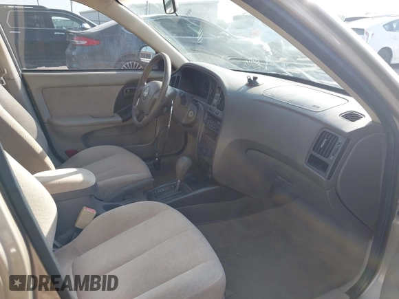 2005 Hyundai Elantra GLS with VIN KMHDN46DX5U109033, listed as a IAAI auction lot 42586032 with 119,550 mi miles and . Bid and sale history available at DreamBid. Image 5.