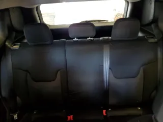 2020 Jeep Renegade Sport z VIN ZACNJBAB2LPL73311, wystawiony jako Copart lot #57636935 z przebiegiem 71 315 mil mil oraz Szkoda całkowita • Salvage title. Historia ofert i sprzedaży dostępna na DreamBid. Obrazek 10.