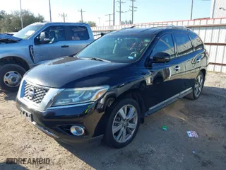 2014 Nissan Pathfinder SV with VIN 5N1AR2MN9EC703495, listed as a IAAI auction lot 41676908 with 233,047 mi miles. Bid and sale history available at carsss.com. Image 2.