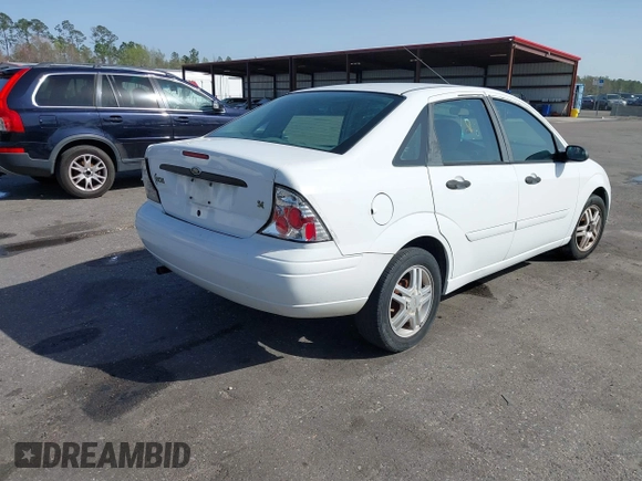 2003 Ford Focus with VIN 1FAHP34393W131102, listed as a IAAI auction lot 41703826 with 188,029 mi miles and . Bid and sale history available at DreamBid. Image 4.