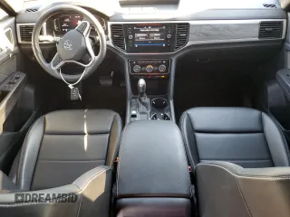 2022 Volkswagen Atlas SE with VIN 1V2JC2CA5NC219567, listed as a Copart auction lot 74005214 with 38,539 mi miles and Salvage title. Bid and sale history available at DreamBid. Image 8.