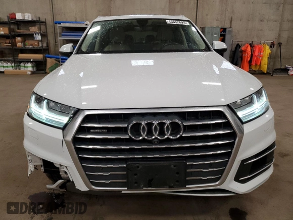 2018 Audi Q7 Premium Plus with VIN WA1LAAF71JD015468, listed as a Copart auction lot 46852095 with 126,637 mi miles and Non repairable. Bid and sale history available at DreamBid. Image 5.