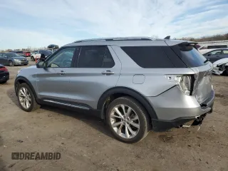 2022 Ford Explorer Platinum with VIN 1FM5K8HC2NGA20340, listed as a Copart auction lot 84828474 with 39,477 mi miles and Salvage Title. Bid and sale history available at carsss.com. Image 2.
