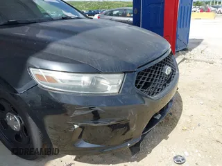2013 Ford Police Interceptor z VIN 1FAHP2M81DG116904, wystawiony jako IAAI lot #42458831 z przebiegiem 120 614 mil mil oraz . Historia ofert i sprzedaży dostępna na DreamBid. Obrazek 6.