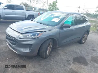 2022 Ford Escape SE z VIN 1FMCU0G61NUA48338, wystawiony jako IAAI lot #41941777 z przebiegiem 67 610 mil mil oraz . Historia ofert i sprzedaży dostępna na DreamBid. Obrazek 2.