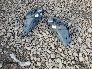 2022 Tesla Model 3 z VIN 5YJ3E1EA3NF288398, wystawiony jako Copart lot #46535375 z przebiegiem 89 968 mil mil oraz Szkoda całkowita • Salvage title. Historia ofert i sprzedaży dostępna na DreamBid. Obrazek 12.