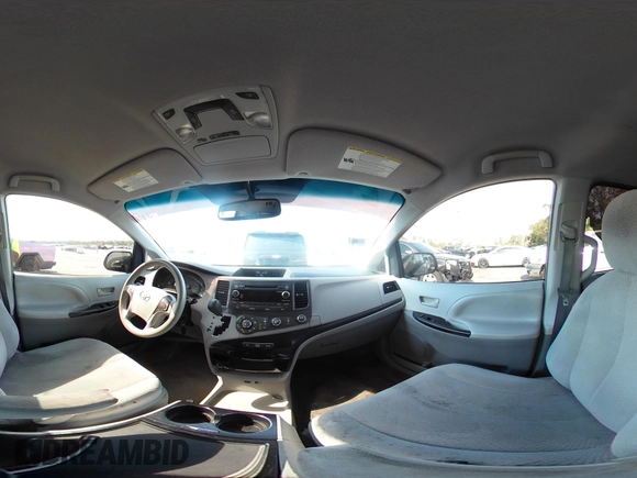 2012 Toyota Sienna LE AAS с VIN 5TDKK3DC7CS200870, выставлен на аукционе IAAI как лот 42394249 с пробегом 163 020 миль миль и . История ставок и продаж доступна на DreamBid. Изображение 18.