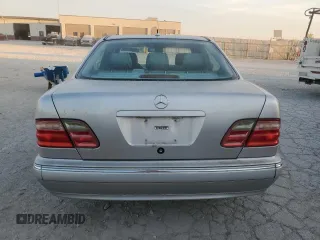 2002 Mercedes-Benz E-Class with VIN WDBJF65J32B498384, listed as a Copart auction lot 77438924 with 0 mi miles and Clean Title. Bid and sale history available at carsss.com. Image 6.