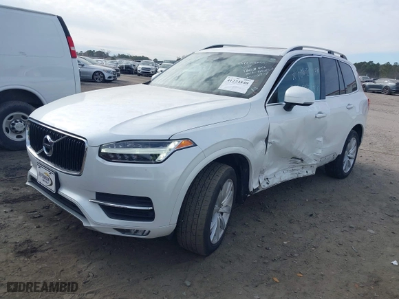 2017 Volvo XC90 Momentum with VIN YV4A22PK6H1172229, listed as a IAAI auction lot 41224840 with 121,951 mi miles. Bid and sale history available at carsss.com. Image 18.