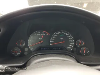 2000 Chevrolet Corvette z VIN 1G1YY32G3Y5127730, wystawiony jako Copart lot #58550675 z przebiegiem 65 870 mil mil oraz Czysty tytuł • Clean title. Historia ofert i sprzedaży dostępna na DreamBid. Obrazek 9.