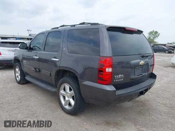 2011 Chevrolet Tahoe LT with VIN 1GNSCBE09BR284481, listed as a IAAI auction lot 42051462 with 194,670 mi miles and . Bid and sale history available at DreamBid. Image 3.