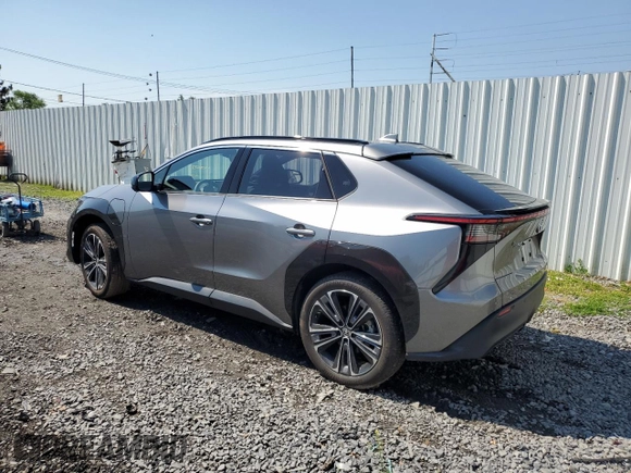 2023 Toyota bZ4X XLE z VIN JTMABACA1PA036308, wystawiony jako Copart lot #55640284 z przebiegiem Nie podano mil oraz . Historia ofert i sprzedaży dostępna na DreamBid. Obrazek 2.