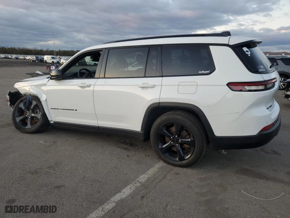 2021 Jeep Grand Cherokee L Laredo with VIN 1C4RJKAG5M8151502, listed as a Copart auction lot 82567004 with 53,219 mi miles and Salvage Title. Bid and sale history available at carsss.com. Image 2.