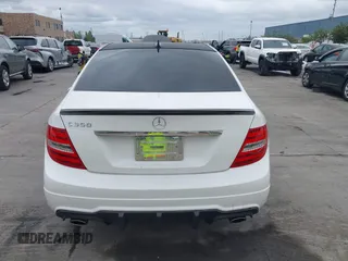 2013 Mercedes-Benz C 350 Sport with VIN WDDGF5HBXDA834637, listed as a IAAI auction lot 42128025 with 114,712 mi miles and . Bid and sale history available at DreamBid. Image 17.