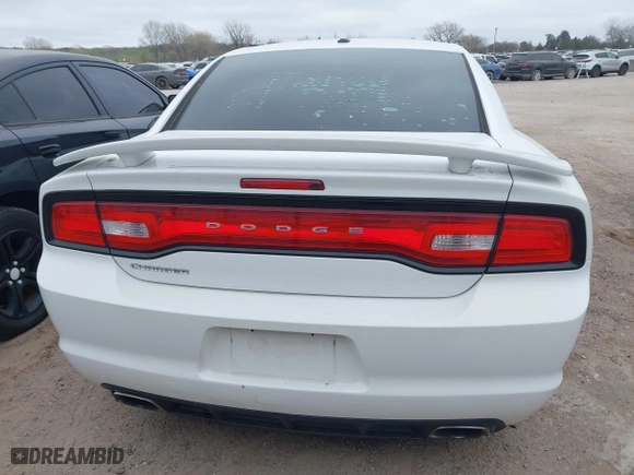 2013 Dodge Charger SXT Plus with VIN 2C3CDXHGXDH537220, listed as a IAAI auction lot 41905479 with 140,075 mi miles. Bid and sale history available at carsss.com. Image 16.