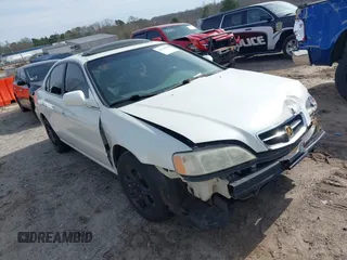 2001 Acura TL with VIN 19UUA56661A018619, listed as a IAAI auction lot 41616810 with 162,456 mi miles. Bid and sale history available at carsss.com. Image 1.