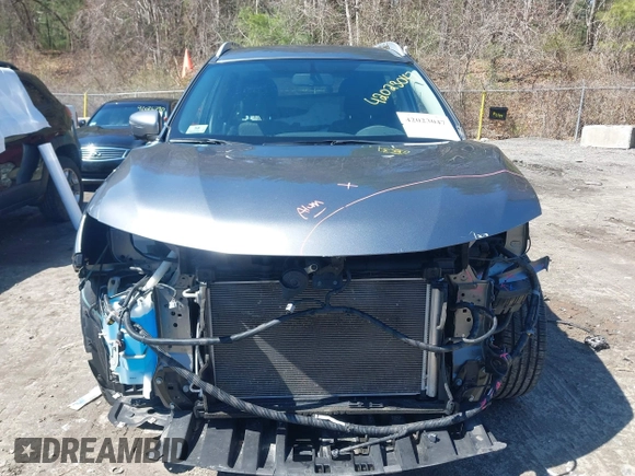 2018 Nissan Rogue SV with VIN KNMAT2MV3JP601389, listed as a IAAI auction lot 42023047 with 57,107 mi miles. Bid and sale history available at carsss.com. Image 13.