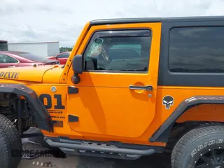 2013 Jeep Wrangler Sport z VIN 1C4AJWAG2DL538526, wystawiony jako IAAI lot #42378501 z przebiegiem 81 709 mil mil oraz . Historia ofert i sprzedaży dostępna na DreamBid. Obrazek 20.