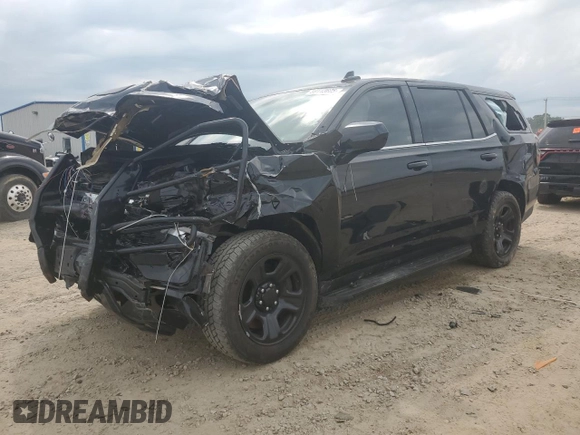 2022 Chevrolet Tahoe Commercial z VIN 1GNSKLED4NR218484, wystawiony jako Copart lot #59113605 z przebiegiem 23 845 mil mil oraz Szkoda całkowita • Salvage title. Historia ofert i sprzedaży dostępna na DreamBid. Obrazek 1.